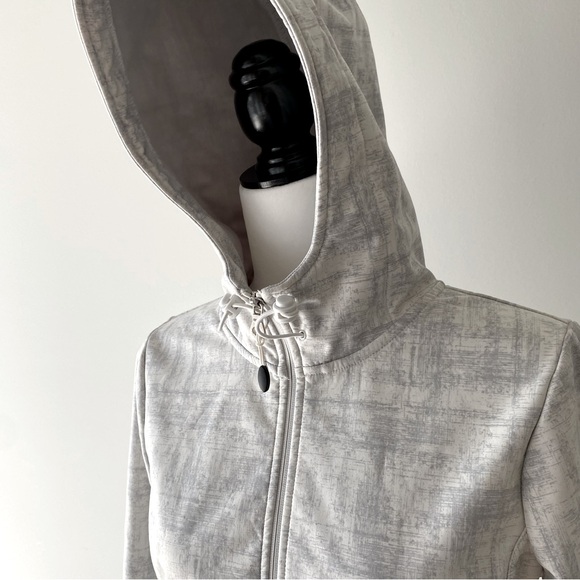 Y2K Rain Jacket - Picture 6 of 12